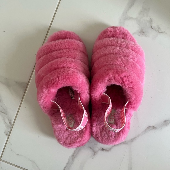 UGG Shoes - UGG Slippers